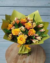 Букет цветов из:  Альстромерии и Розы в Сарманово
