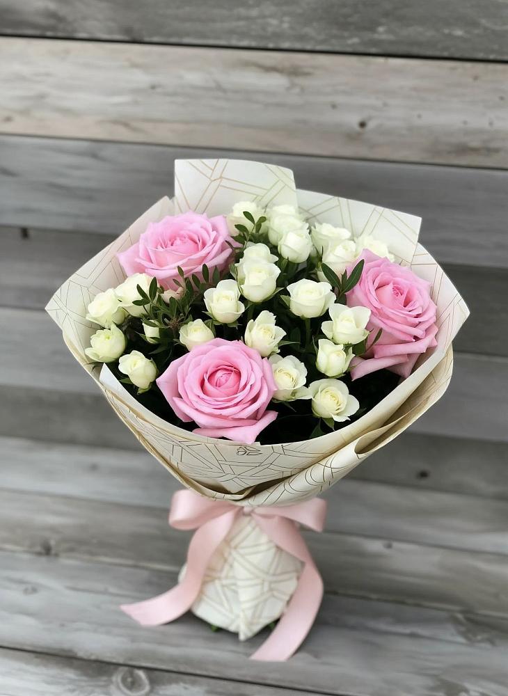 Букет цветов из: Розы в Сарманово