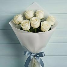 Букет 7 Белых роз Эдлесс Лав в Сарманово