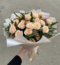 Букет Кремовые розы Латте в Сарманово
