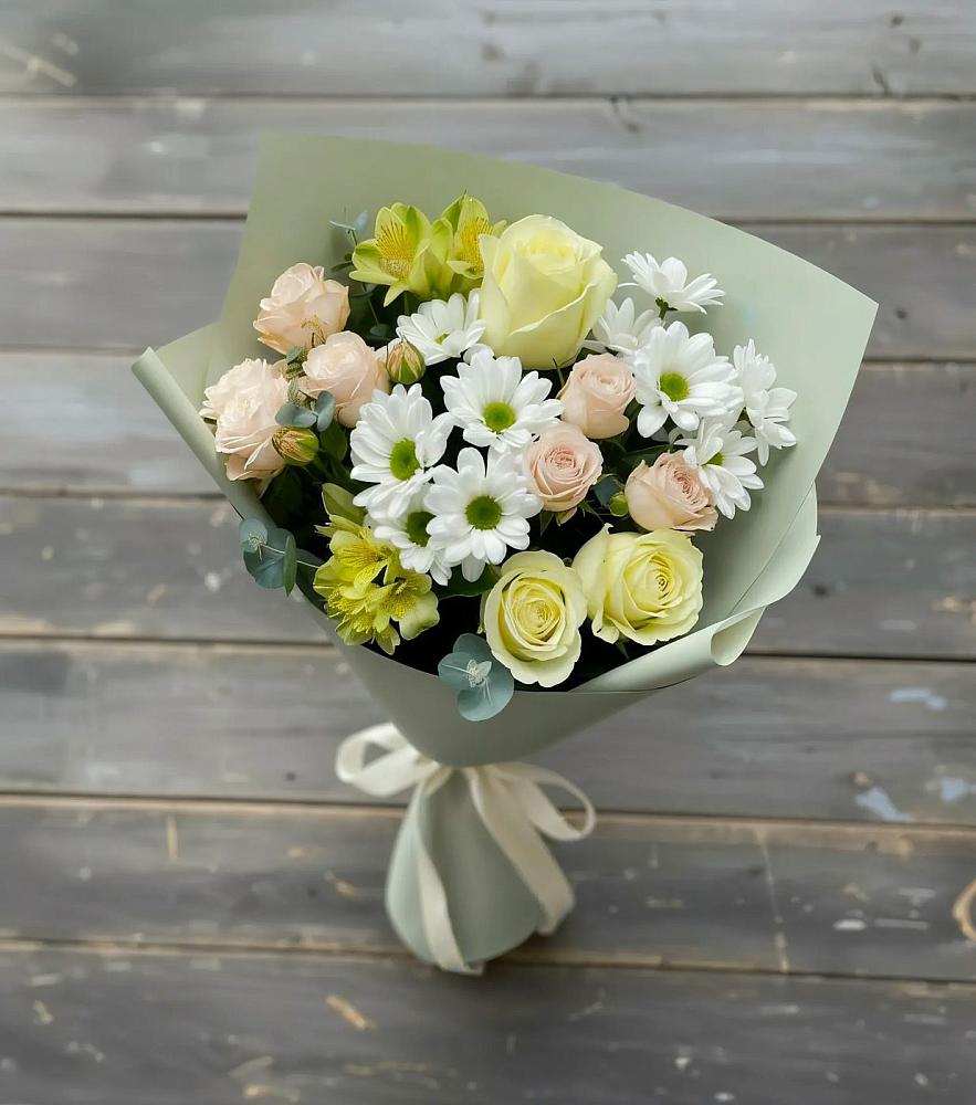 Букет цветов из: Альстромерии, Розы и Хризантемы в Сарманово