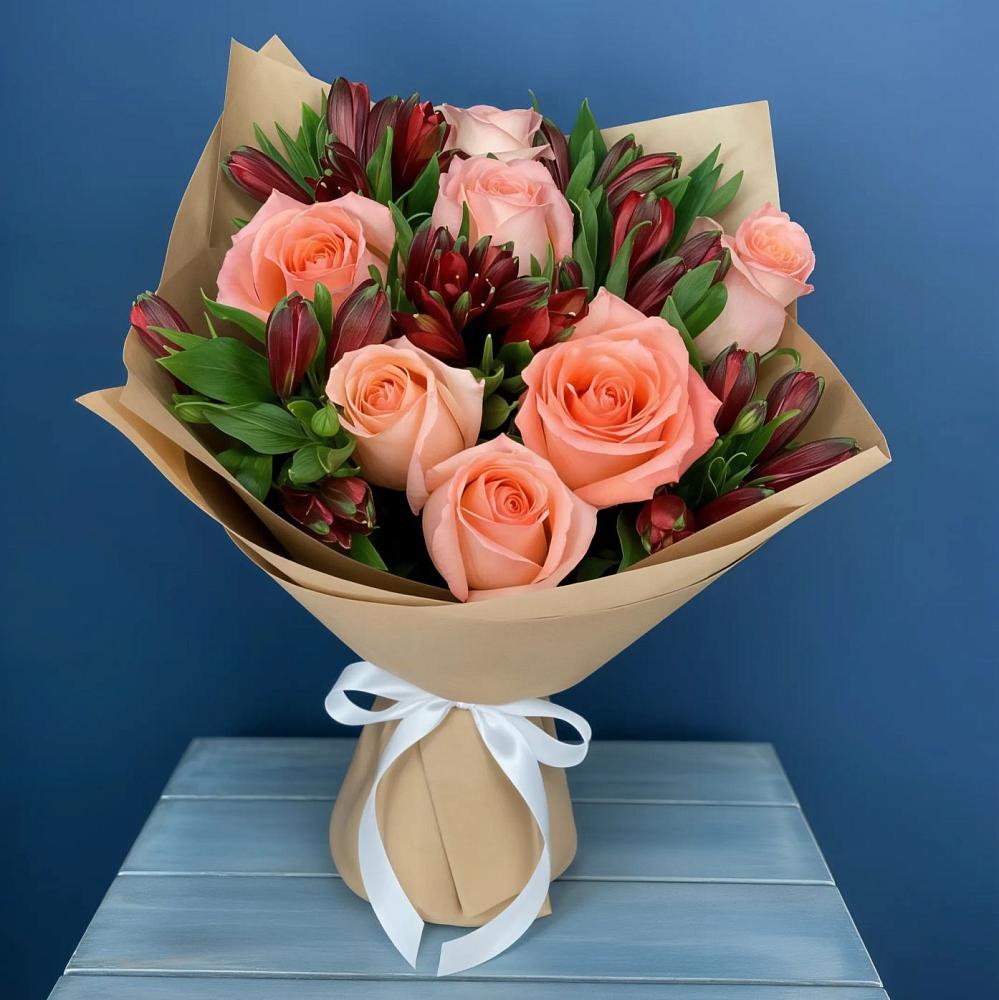 Букет цветов из: Розы и Альстромерии в Сарманово