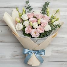 Букет цветов из:  Лизиантусы в Сарманово