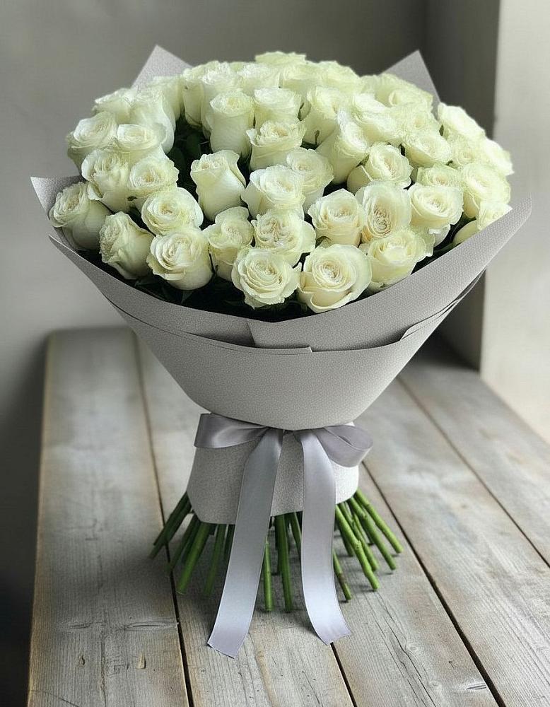 Букет 35 Белых роз в Сарманово