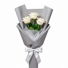 Букет 3 белые розы в Сарманово