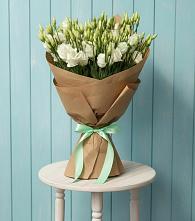 Букет цветов из:  Лизиантусы в Сарманово