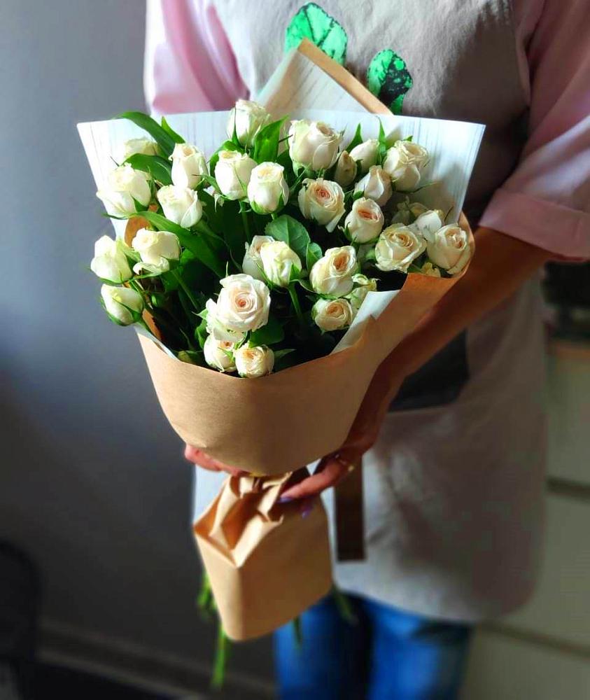 Букет цветов из: Розы в Сарманово