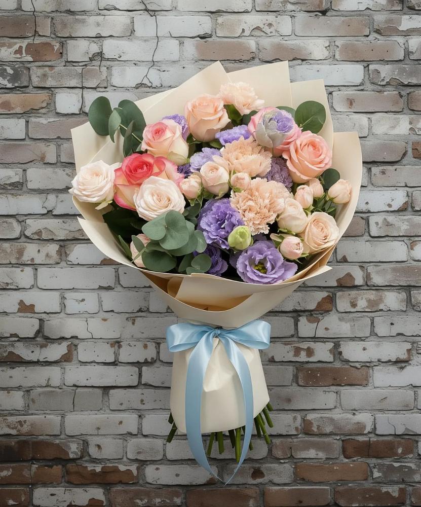 Букет цветов из: Розы, Лизиантусы и Гвоздики в Сарманово