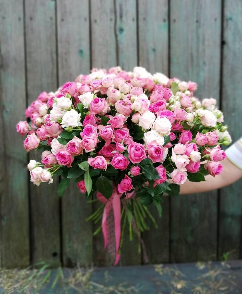 Букет Розовые кустовые розы Натали и Лав Лидия в Сарманово