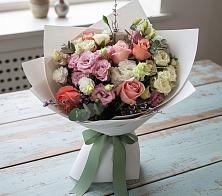 Букет цветов из:  Розы, Лизиантусы и Гвоздики в Сарманово