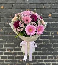 Букет цветов из:  Герберы и Хризантемы в Сарманово