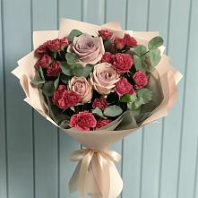 Букет цветов из:  Гвоздики и Розы в Сарманово